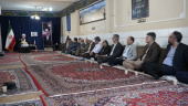 دیدار مسئولان دانشگاه علوم پزشکی اراک با نماینده ولی‌فقیه در استان مرکزی به مناسبت هفته سلامت