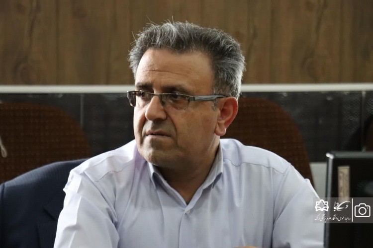 پرداخت مجموعه‌ای از مطالبات کارکنان دانشگاه علوم پزشکی اراک همراه با حقوق آبان‌ماه