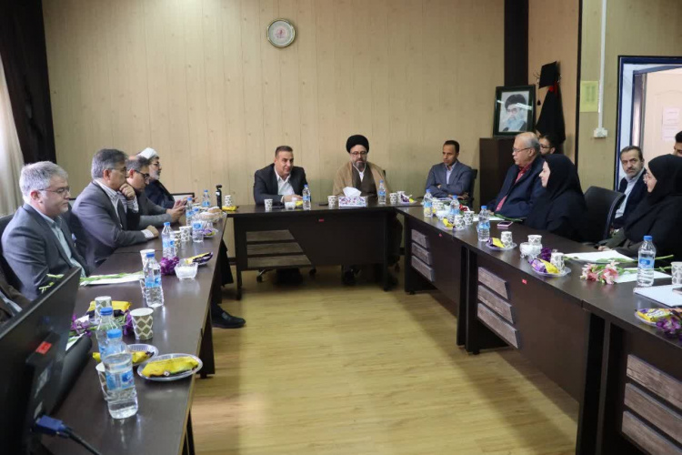 تجلیل رئیس دانشگاه علوم پزشکی اراک از اساتید دانشکده پرستاری به مناسبت روز استاد